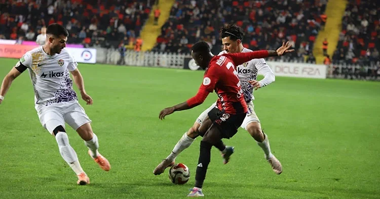 Eyüpspor un konuğu Kayserispor