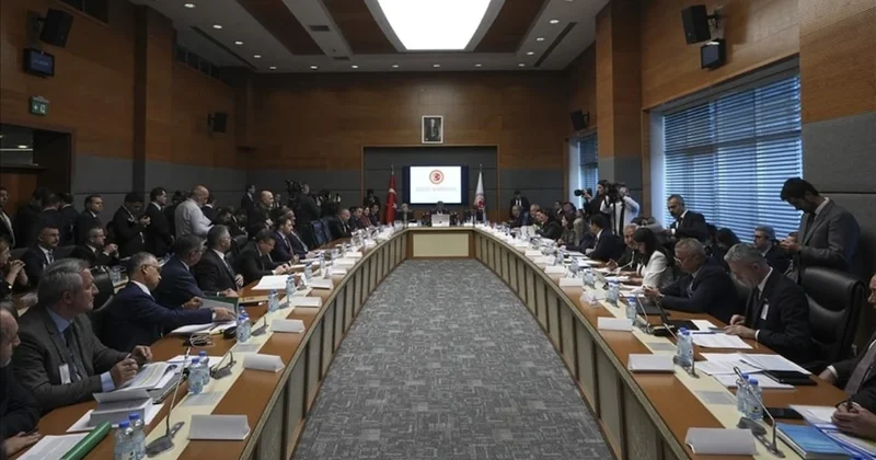 11. Yargı Paketi sabaha karşı komisyondan geçti: Bu suçlara tahliye yolu kapandı Sözcü Gazetesi