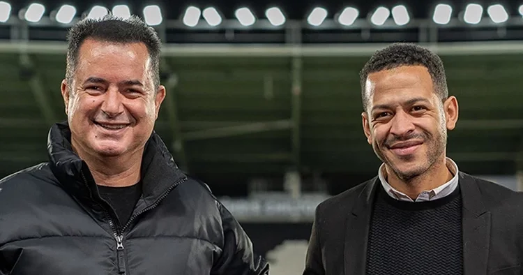 Acun Ilıcalı kovmuştu, Chelsea nin başına geçti!