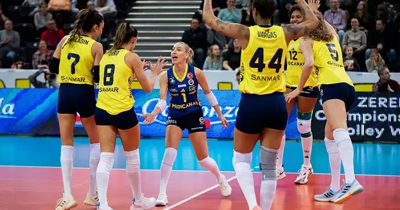 PGE Budowlani LODZ Fenerbahçe Medicana: 0 3