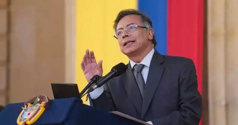 Kolombiya Cumhurbaşkanı Petro, geniş katılımlı miting düzenleyecek