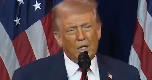 Trump Maduro yu dans üzerinden hedef aldı: Taklidimi yapıyordu VİDEO İZLE