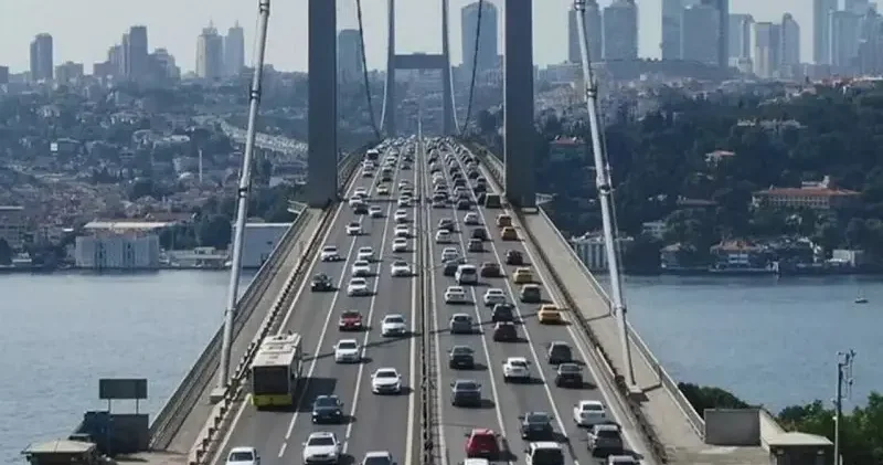 OTOYOL VE KÖPRÜ GEÇİŞ YENİ ÜCRETLERİ 2026: 15 Temmuz Şehitler, FSM, Yavuz Sultan Selim, Çanakkale Köprüsü, Orhangazi Köprü geçiş ücreti kaç TL oldu, ne kadar zam geldi? Son Dakika Haberleri