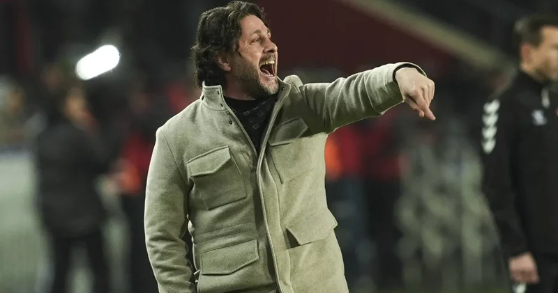 Fatih Tekke den transfer açıklaması: Oyuncuyu beğeniyoruz, 10 milyon Euro istiyorlar ve olmuyor