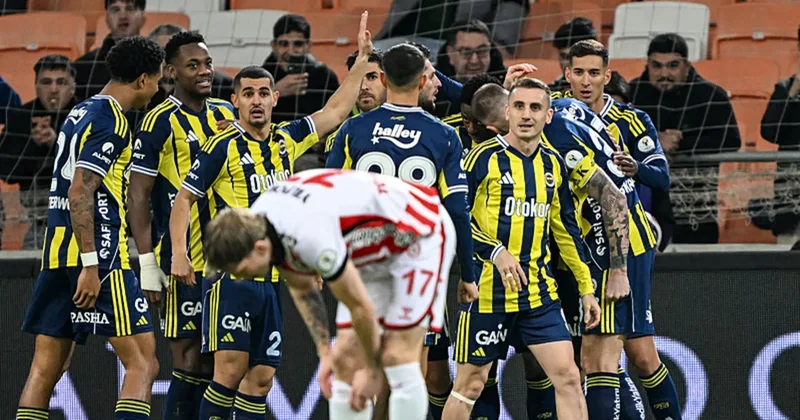 SON DAKİKA Fenerbahçe, Süper Kupa’da finale yükseldi! Galatasaray ile rakip oldu