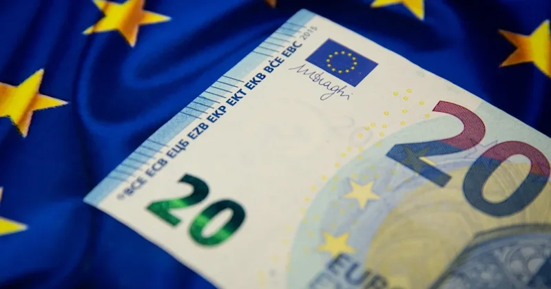 Euro Bölgesi nde bileşik PMI 3 ayın en düşüğünde Sözcü Gazetesi