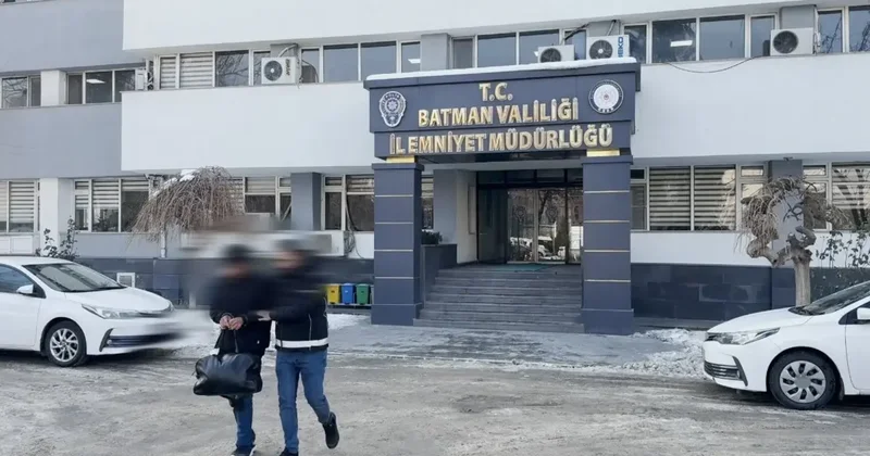 Batman’da yabancı uyruklu bir şahsın midesinden 64 parça uyuşturucu çıktı