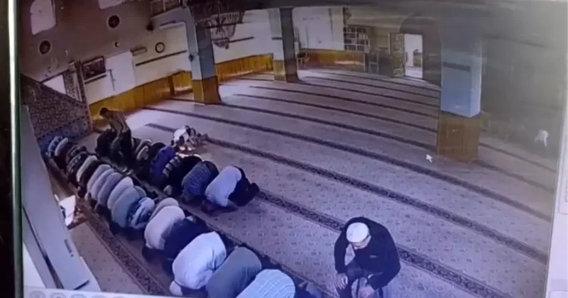 Kayseri de Komşusunu Camide Öldüren Sanığın Yargılanması Devam Ediyor