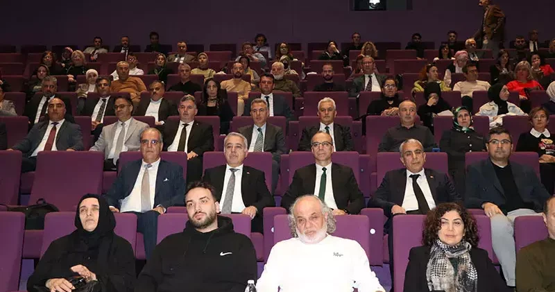 İzmir’de ‘Hind Rajab ın Sesi adlı filmin özel gösterimi gerçekleştirildi