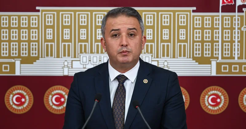 Hasan Ufuk Çakır, İrfan Karatutlu ve İsa Mesih Şahin AK Parti ye katılıyor Son dakika haberleri