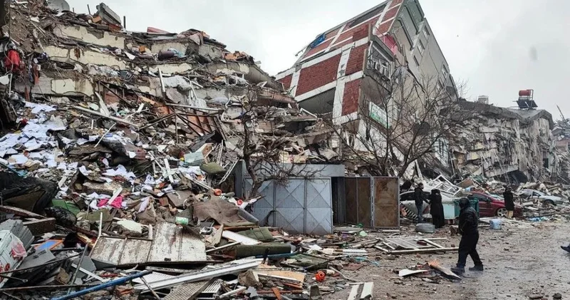 Asrın ihmalinin 3. yılı! Hayatın durduğu bölgede sözler tutulmadı, yaşam hala enkaz altında
