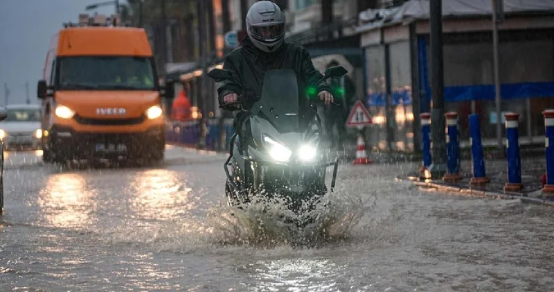 Selin can aldığı İzmir için kritik uyarı! Meteoroloji saat verdi