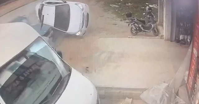Çocuk sürücünün kullandığı otomobil, 3 araca çarpıp takla attı: 8 yaralı; kaza anı kamerada Bursa Haberleri