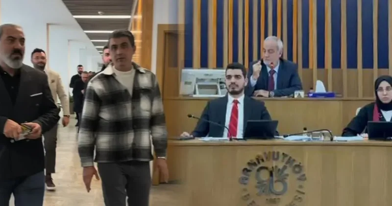 Kanal İstanbul korkusu AKP li belediyeye canlı yayın kapattırdı