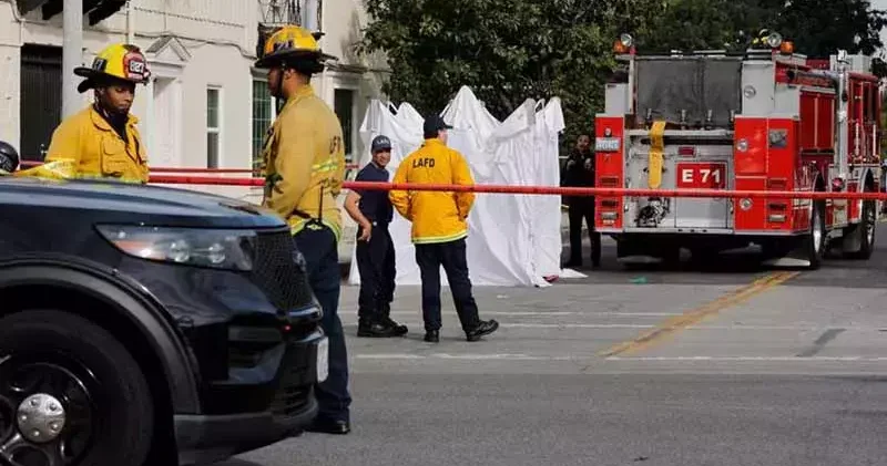 ABD’de araç markete girdi: 3 ölü