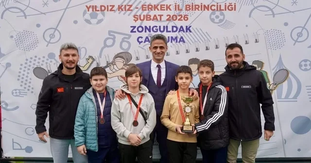 Okul sporları tenis müsabakaları Çaycuma da tamamlandı Zonguldak Haberleri