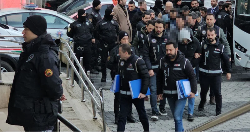 Araçların kusurlarını para karşılığı örttüler! 13 gözaltı! Son dakika haberleri