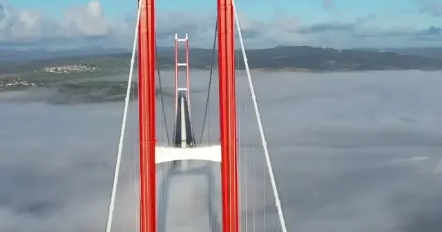 Sis bulutu altındaki 1915 Çanakkale Köprüsü dronla görüntülendi VİDEO İZLE