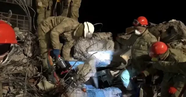 Asrın felaketinde mehmetçik ne yaptı? MSB 6 Şubat depremlerine ilişkin videolu paylaşım yaptı VİDEO İZLE