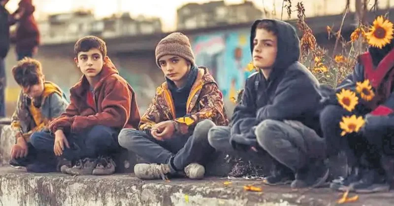 Çocuklar suçu arkadaşıyla işliyor