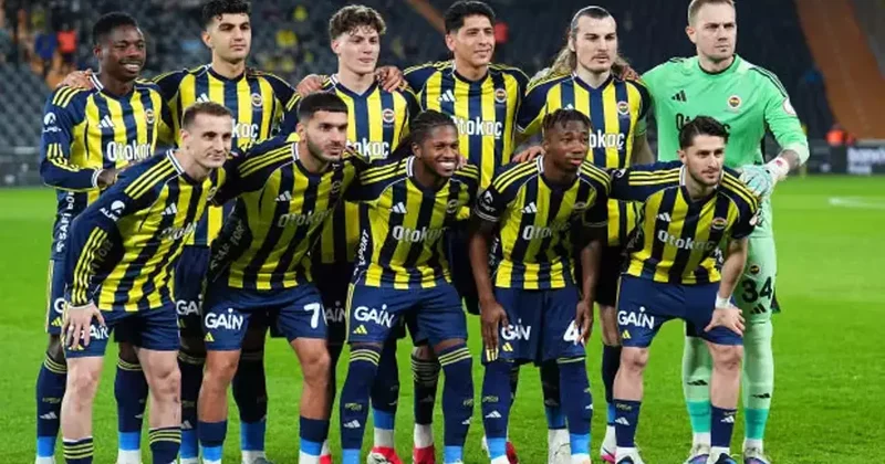 10 yıl aradan sonra Fenerbahçe formasıyla sahaya çıktı