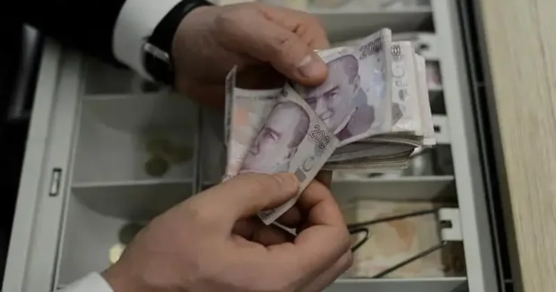 Emekli maaşlarında yeni dönem: Prim dengesi ve eşit zam geliyor