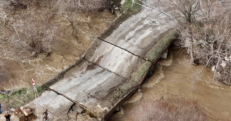 Muğla da köprü çöktü