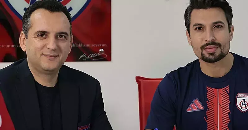 Altınordu Hamza yı aldı