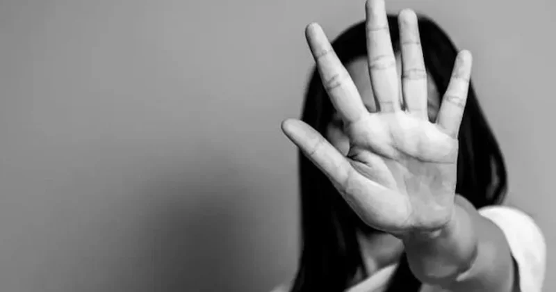 TÜİK kadın istatistiklerini açıkladı: Türkiye deki kadınlar en çok en yakınlarının şiddetine maruz kalıyor Sözcü Gazetesi