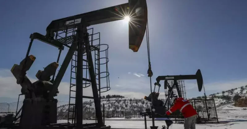 Petrolde savaş rüzgarı: Brent petrol 209 haftanın en yüksek primine koşuyor