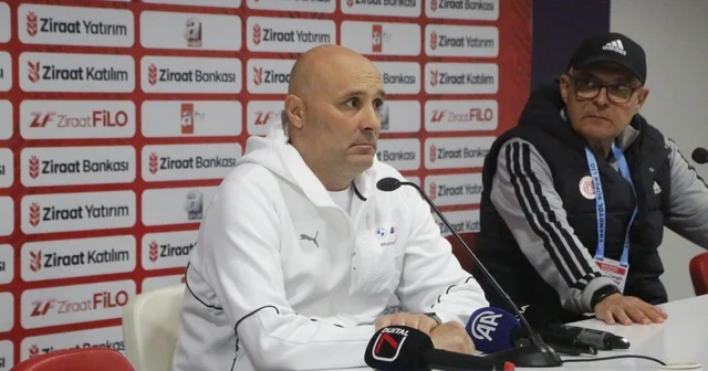 Sami Uğurlu: İkinci yarı fiziksel olarak oyundan düştüğümüzü söyleyebilirim Antalyaspor Teknik Direktörü Sami Uğurlu: Skordan bağımsız olarak oyuncularımın genel anlamda performansından memnunum Antalya Haberleri