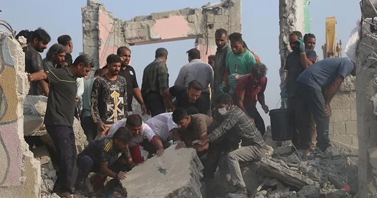 İran daki okul saldırısının uydu görüntüleri ortaya çıktı: Birden fazla saldırı gerçekleşti