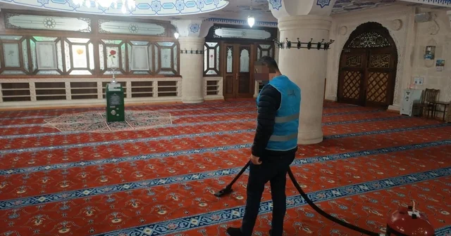 Yükümlülerden camilerin temizliğine destek Bitlis Haberleri