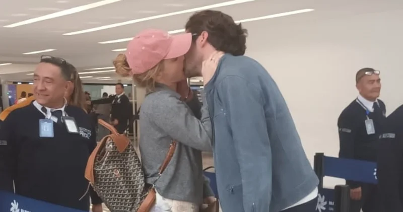 Emma Watson aşkı buldu! Yeni sevgilisiyle öpüşürken görüntülendi