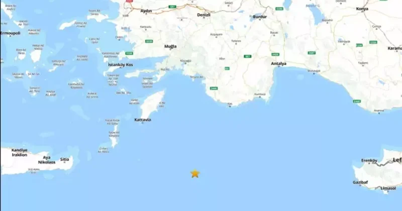 Antalya açıklarında deprem paniği: Akdeniz, 4,5 ile sallandı