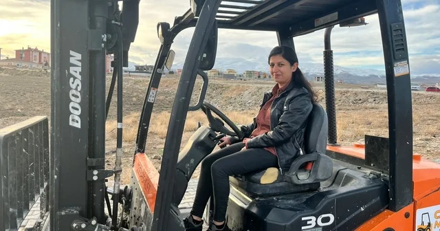 Başarılı forklift operatörü Kardelen İlgen den; kadınlara cesur olun çağırısı Niğde Haberleri