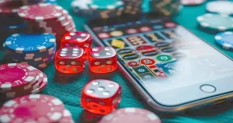 Son Dakika Yasa dışı bahisten aylık 1 milyar dolar gelir elde ediyorlarmış! Malta merkezli çeteye 10 ilde operasyon