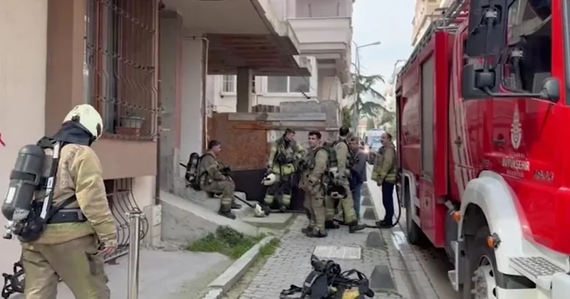 İstanbul Küçükçekmece de yangın Sözcü Gazetesi