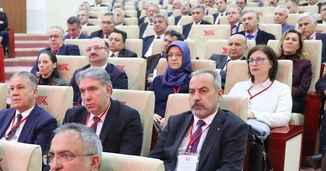 Rektör Kibar Üniversitelerarası Kurul Toplantısı na katıldı Manisa Haberleri