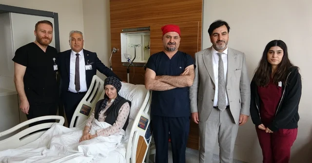 Van da bölge tarihinde bir ilk: Göğüs kafesi açılmadan kalp ameliyatı yapıldı Van Haberleri