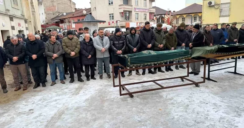 Üzücü Olay: Bir Günde Eşini Kaybeden Çift Hayatını Kaybetti