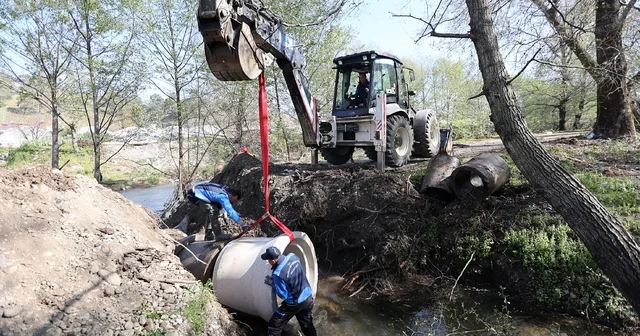 Muğla Büyükşehir tarafından Köyceğiz de selden zarar gören üreticiler destekleniyor Muğla Haberleri