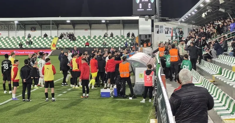 Stattan çıkarılmıştı! Irkçı söylemde bulunduğu iddia edilen taraftarın akıbeti belli oldu