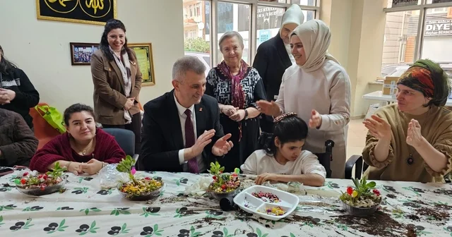 Gölcük te engelli bireyler teraryum atölyesinde buluştu Kocaeli Haberleri