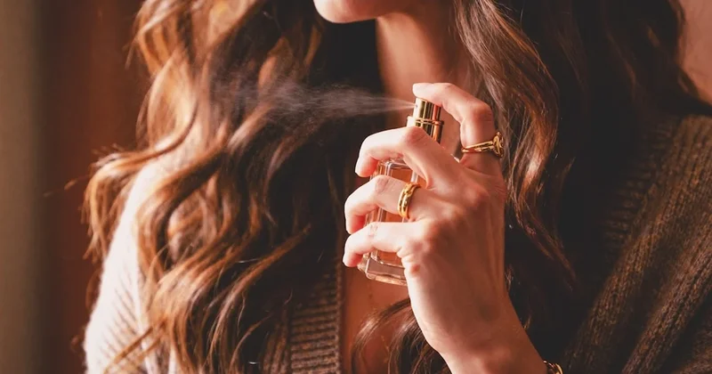 Ünlülerin kullandığı parfüm acil olarak geri çağrıldı: “Ciddi kimyasal tehlike” uyarısı Sözcü Gazetesi