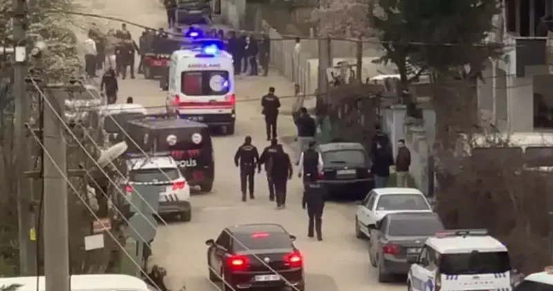 Düzce de silahlı kavga: 2’si silahla 3 yaralı