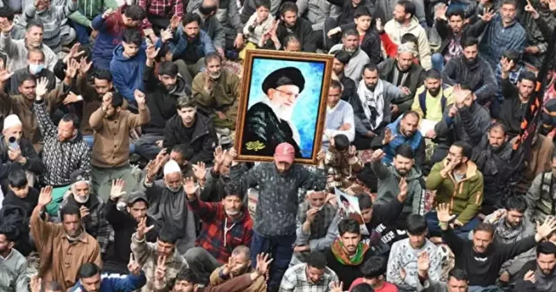 Keşmir de Müslümanlar baskı altında: Cuma Namazı yasaklandı