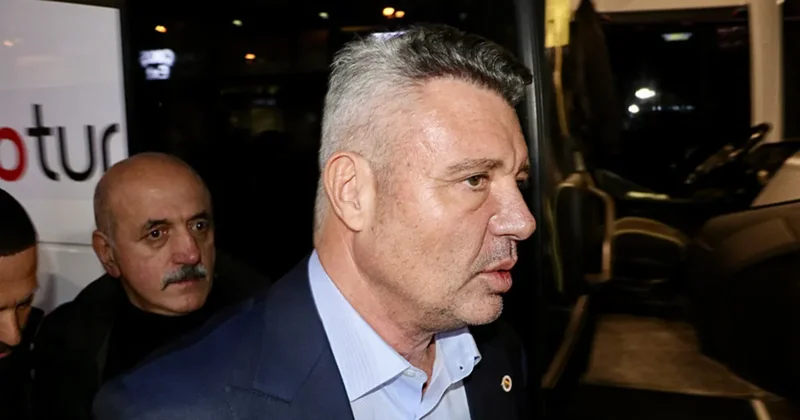 Fenerbahçe Kulübü yönetimi, üyelerle iftarda bir araya geldi