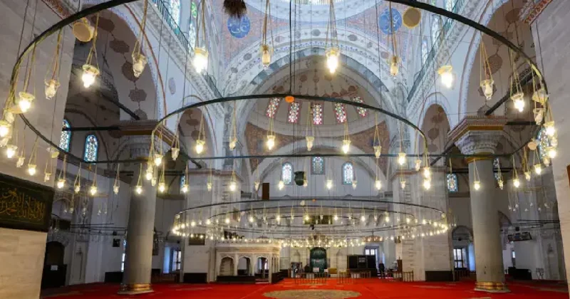 İstanbul da 5 asırlık miras: 7 tepenin en kıymetli yapılarından biri Sözcü Gazetesi