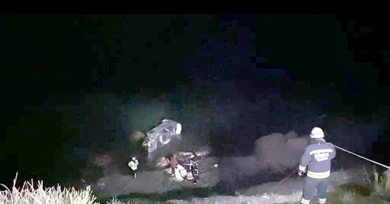 Tekirdağ da faciadan dönüldü: Araç uçurumdan denize düştü